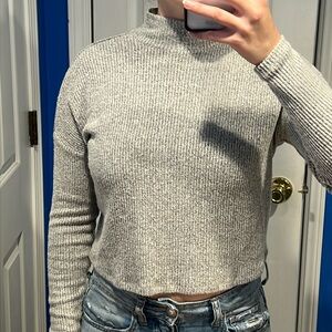 BUNDLE: 3 Lightweight Womens Sweaters Size Small